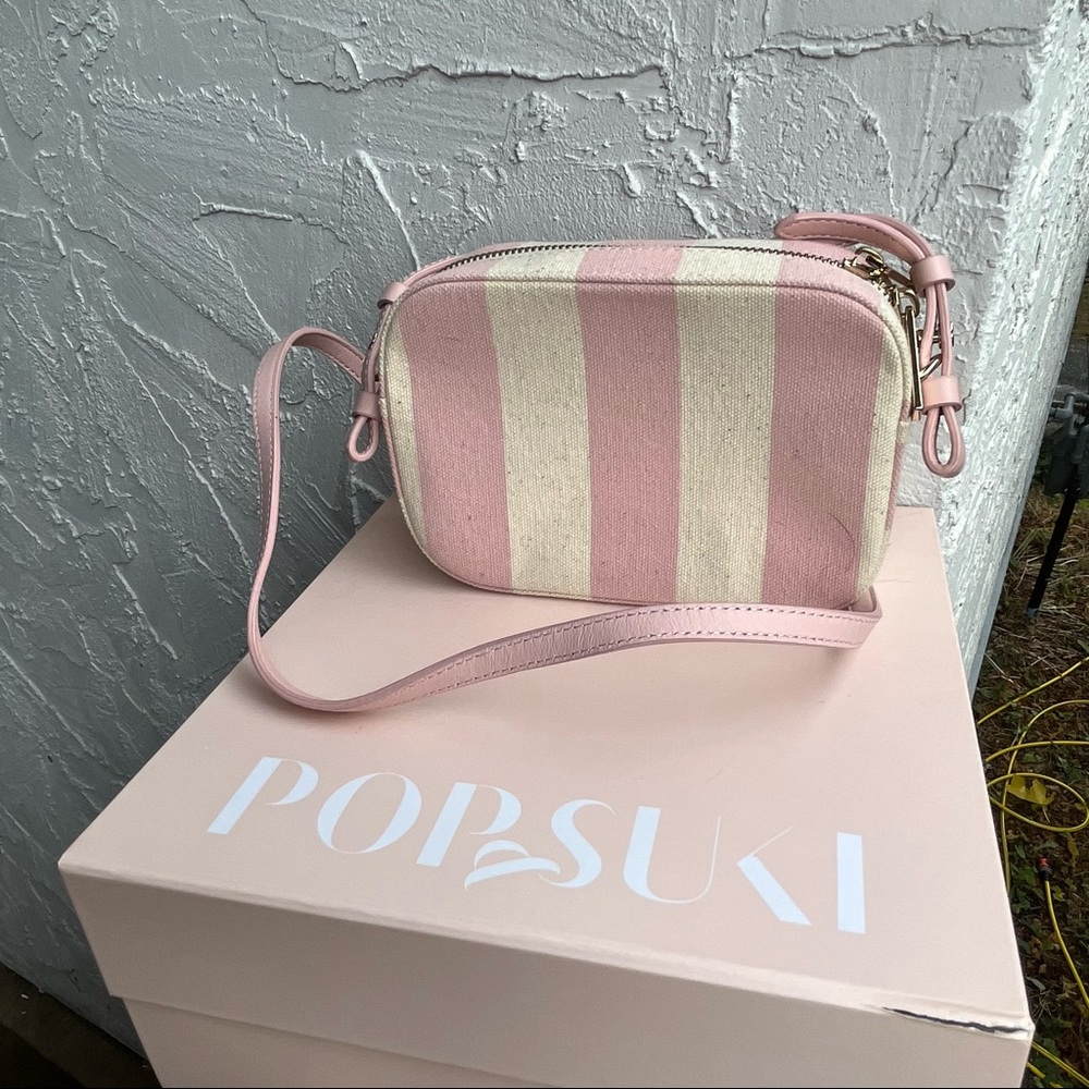 Pop and Suki Crossbody Camera Bag!
